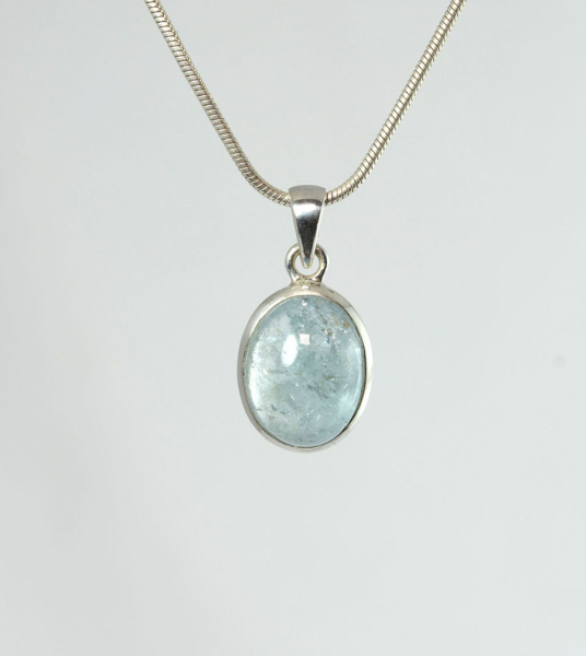 Unikat Anhänge Aquamarin Oval 16x12 mm