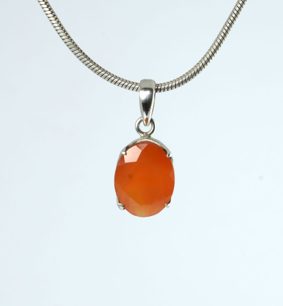 Unikat Anhänger Karneol Oval Facettiert 16x12 mm