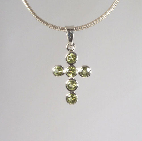 Anhänger Peridot Kreuz Klein