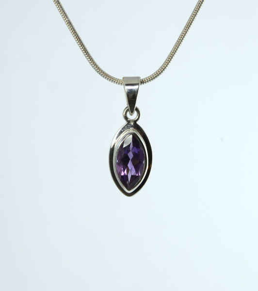 Unikat Anhänger Amethyst Navette