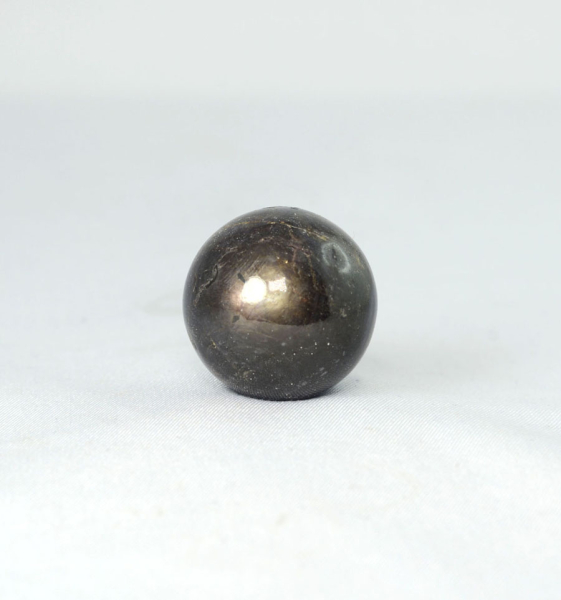 Unikat Saphir Kugel 26 mm