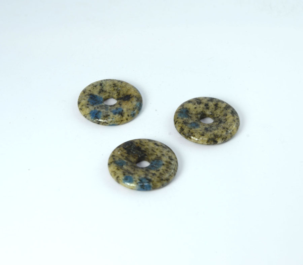 Azurit in Granit "K2" Donut 30 mm