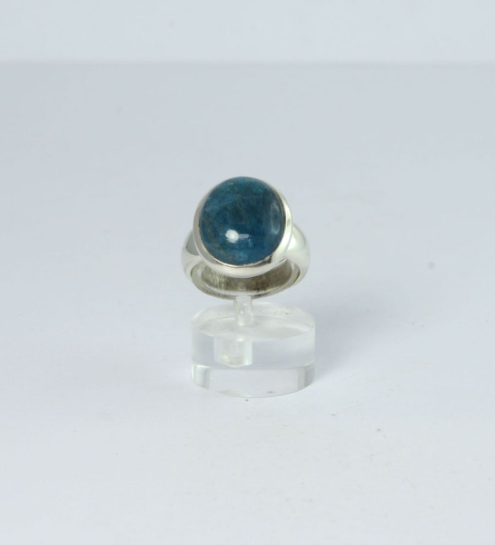 Unikat Ring Apatit Oval 16x13 mm