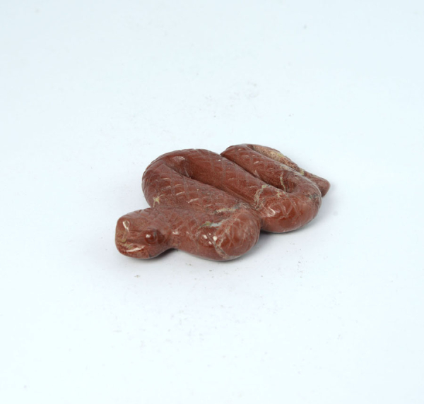 Unikat Tiergravur Schlange Roter Jaspis