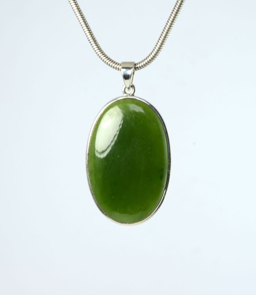 Unikat Anhänger Nephrit Jade Oval 41x27 mm